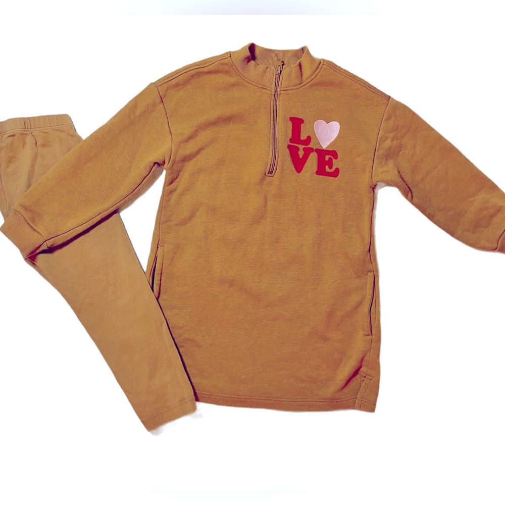 Toddler Long Sweatshirt with Love Design and Matching Leggings. Size 2T